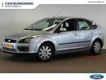 Ford Focus 1.6-16V FIRST EDITION | Airco | Trekhaak | Uniek lage KM-stand | Incl. Winterbandenset