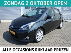 Toyota Yaris 1.5 FULL HYBRID DYNAMIC Navigatie