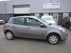 Renault Clio 1.2 16V 75PK 5drs 20TH ANNIVERSARY NAVI 100dkm...