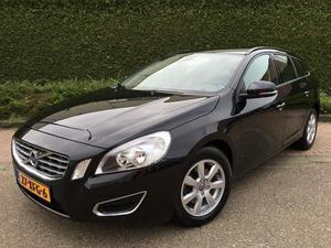 Volvo V60 1.6 T3 150pk H6 KINETIC Business Pack Pro 98.000km