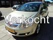 Opel Corsa 1.4-16V COSMO 5 DEURS AIRCO ECC