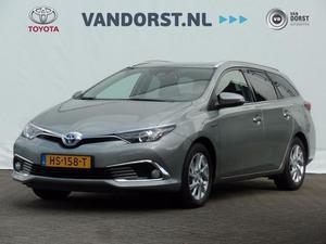 Toyota Auris Touring Sports 1.8 Hybrid Executive