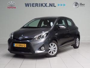 Toyota Yaris 1.5 Full Hybrid Aspiration Special CVT-automaat Climate Control Parkeercamera LMV