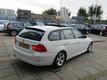 BMW 3-serie Touring 320d Luxury Line LEDER NAVI XENON PANODAK