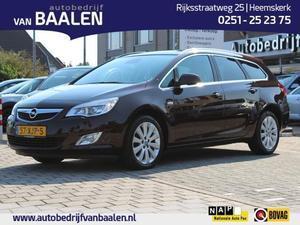 Opel Astra Sports Tourer 1.4 TURBO SPORT NAVI ECC CRUISE!!