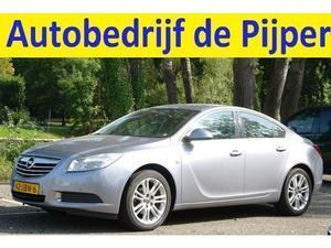 Opel Insignia 1.8 EDITION NED.AUTO, NAVIGATIE INCL.BLUETOOTH, PARKEERSENS. V A, LM-WIELEN NU OOK EEN INRUIL VOORST