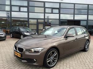 BMW 3-serie 320D 163PK NAVIGATIE PROF 17 INCH WIELEN CLIMA BLUETOOTH