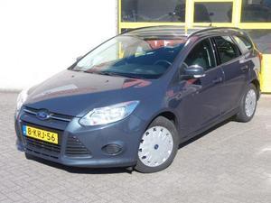 Ford Focus Wagon 1.6 TDCI 105PK TREND BJ2013 Navi Airco Cruise-Control PDC