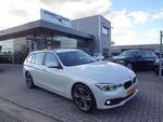 BMW 3-serie 318d 318 d Touring 150pk executive aut8 face lift