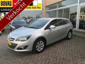 Opel Astra Sports Tourer 1.4 TURBO EDITION Navi Tel AGR stoelen 140PK