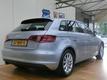 Audi A3 Sportback 1.6 TDI AUTOMAAT AMBITION PRO L facelift uitvoering. *NAVI*XENON*PDC*LMV*