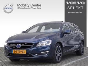 Volvo V60 D6 AWD HYBRID 7 % bijtelling SUMMUM Full option