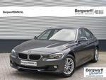 BMW 3-serie 320i Executive Automaat Trekhaak   Navi Prof