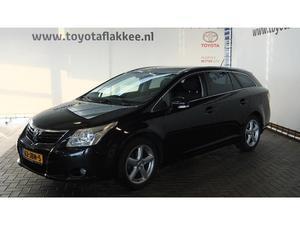 Toyota Avensis 2.0 VVT-I BUSINESS WAGON CVT