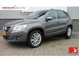 Volkswagen Tiguan 1.4 TSI SPORT STYLE | Navi | Climatronic | Parkeer Sensoren