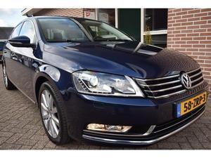 Volkswagen Passat 2.0 TDI 103kw 140pk DSG HIGHLINE Executive Xenon Ecc Pdc Beige Leer Navigatie