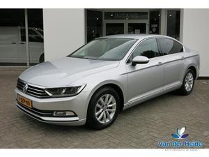 Volkswagen Passat 1.4 TSI 150 PK ACT Comfortline, Navigatie, Telefoon, DAB radio