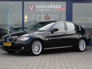 BMW 3-serie 318i CORPORATE LEASE LUXURY LINE, Xenon   Leder   Groot navi   17` Velgen   Climate control