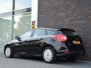 Ford Focus 1.6 TDCI ECONETIC LEASE TITANIUM ECC NAVI CRUISE CD CV AB