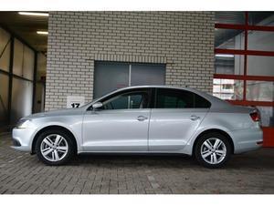 Volkswagen Jetta BWJ 2013 1.4 TSI 150 PK HYBRID COMFORTLINE EXECUTIVE CLIMA CRUISE LMV 2XPDC NAVI