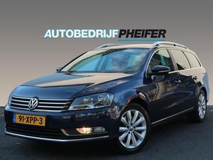 Volkswagen Passat Variant 1.6 TDI 105pk Comfort Executive Line Bluemotion  Full map navigatie  Climate control  17` Lm