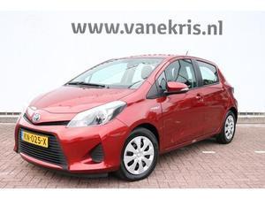 Toyota Yaris 1.5 FULL HYBRID ASPIRATION Cruise controle, parkeercamera .