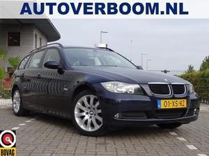 BMW 3-serie Touring 318I BUSINESS LINE CLIMATE   CRUISE CONTROL   NAVI   OPTISCHE PDC