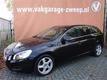 Volvo V60 2.0 5-Cil D3 MOMENTUM | Navi | Leder | Chrome | Pdc