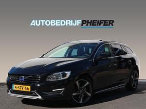 Volvo V60 2.4 D6 300pk Polestar AWD Plug-in Hybrid Summum  Schuifdak  0% bijtelling!  18` R-design  Bi-xenon