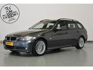 BMW 3-serie Touring 320I HIGH EXECUTIVE Automaat, Navigatie, Panoramadak