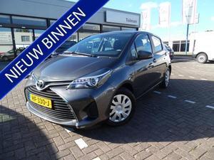 Toyota Yaris 1.3-16V 5-Deurs Aspiration Navi Airco Elekr. pakket