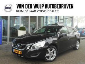 Volvo V60 2.0T AUT. MOMENTUM | DRIVER SUPPORT | LEDER | TREKHAAK