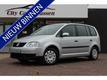 Volkswagen Touran 1.6-16V FSI ATHENE 116 PK AIRCO CRUISE CTR ELC PAKKET TREKHAAK DAKRAILS NAP AANWEZIG