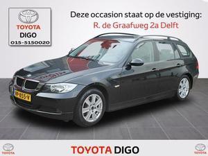 BMW 3-serie Touring 318I EXECUTIVE | Half leder | Pano-dak