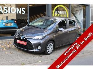 Toyota Yaris 1.5 FULL HYBRID DYNAMIC - PACK   14%  NIEUWSTE MODEL !