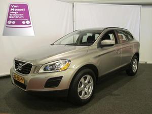 Volvo XC60 D4 DRIVE KINETIC