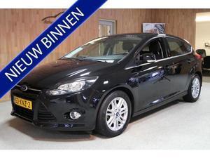 Ford Focus 1.0 ECOBOOST LEASE TITANIUM