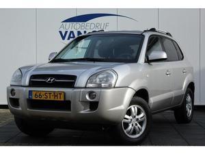 Hyundai Tucson 2.0I DYNAMIC WORLD CUP EDITION AIRCO CLIMA PDC CRUISE LMV LEDER STOELVERWARMING