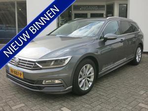 Volkswagen Passat Variant 1.6 TDI BUSINESS EDITION R 21% Bijtellening, BTW Auto, Groot Navigatie, Sportstoelen, ECC Ai