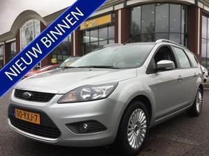 Ford Focus Wagon 1.8 16V LIMITED Leer, Navi, Trekhaak