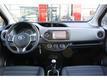 Toyota Yaris 1.3 BUSINESS PLUS | Navigatie | Airco | Centrale vergrendeling