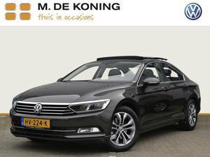 Volkswagen Passat 1.4 TSI BUSINESS EDITION NAVI PAN.DAK ERGO COMFORT