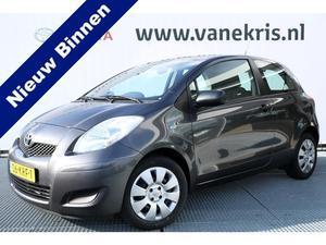 Toyota Yaris 1.3 VVT-I Comfort 3-Deurs, Airco! .