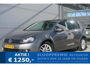 Volkswagen Golf 1.2 TSI 77KW 5D Highline BMT 7-DSG   Navigatie