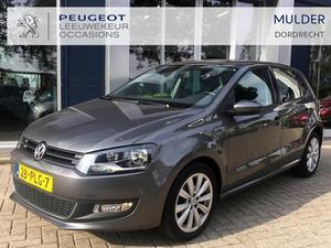 Volkswagen Polo HIGHLINE 1.4-16V 5DRS DSG7 | LMV | AIRCO