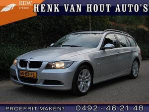 BMW 3-serie Touring 320D | NAVI PRO | SPORTSTOELEN | CLIMA