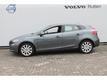 Volvo V40 T3 MOMENTUM 150pk navigatie, xenon