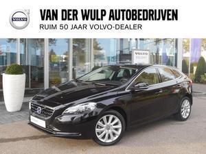 Volvo V40 T3 152PK AUT. NORDIC  STANDKACHEL XENON