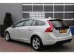 Volvo V60 T3 Momentum Navi 17 Inch