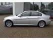 BMW 3-serie 318i Business Line    Climate control   PDC   Bluetooth   Navi